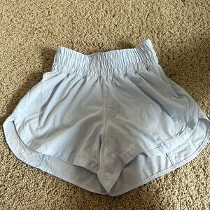 lululemon light purple track that shorts size 2